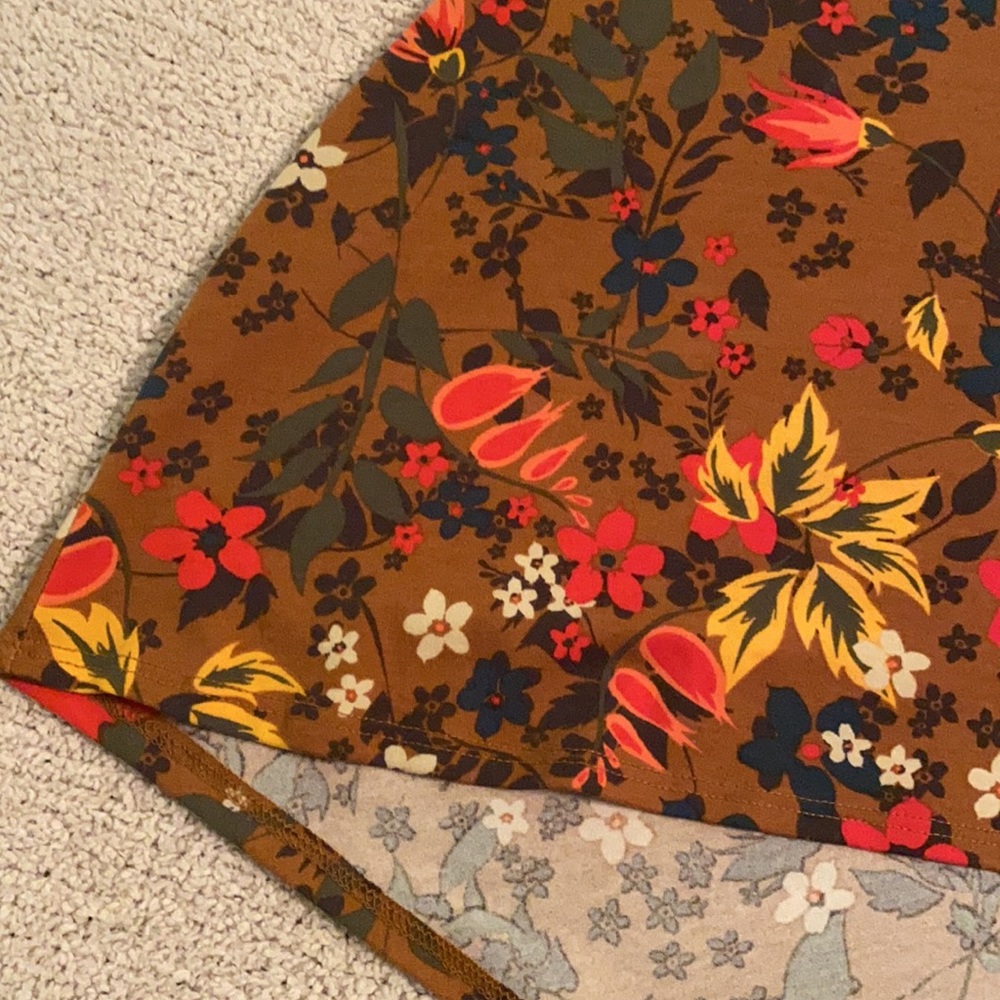 Women’s LuLaRoe Dress - Picture 2 of 6